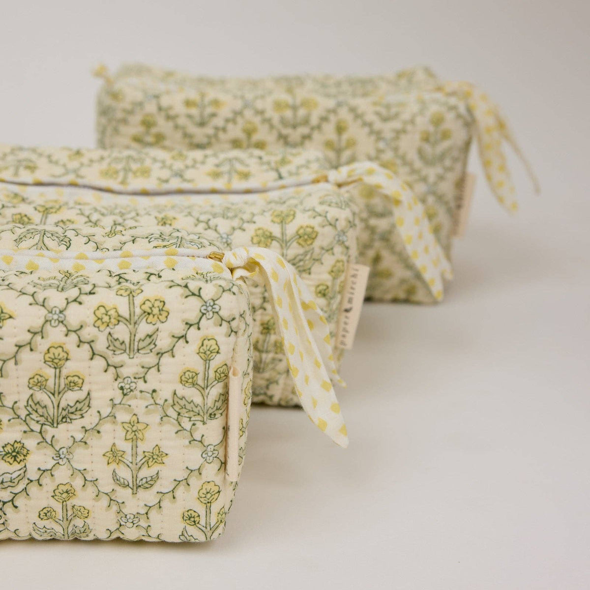 Organic Cotton Toiletry Bag - Floral Lattice Buttercream