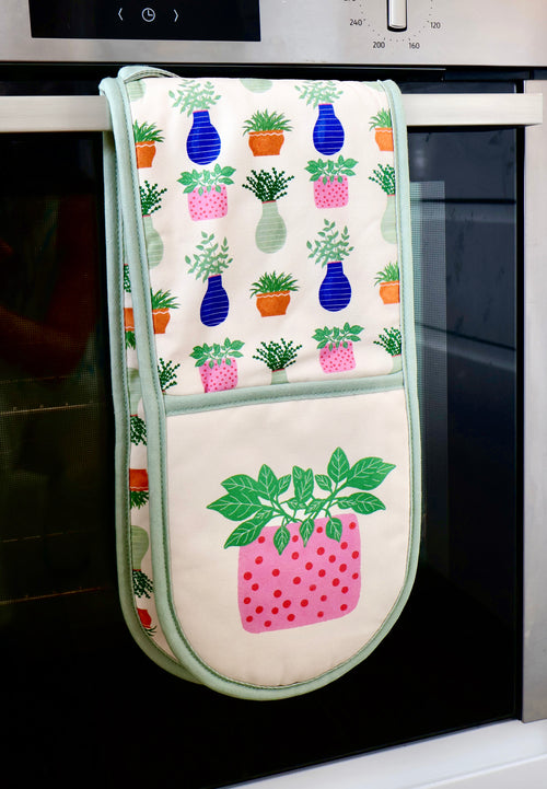 Evergreen Plants Double Oven Glove